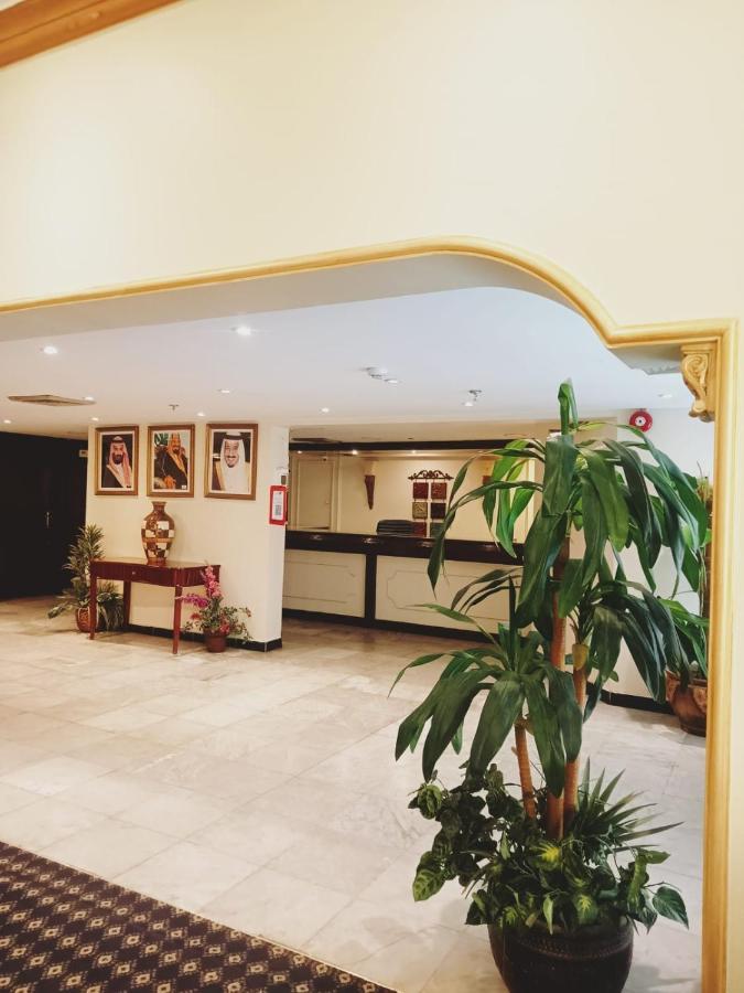 Aliqbal Hotel Al Khobar Exterior photo