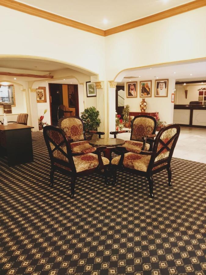 Aliqbal Hotel Al Khobar Exterior photo